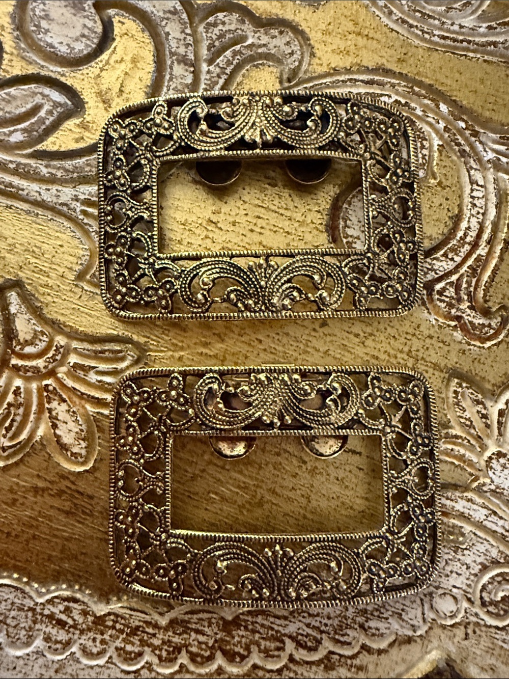 Vintage 1960s Signed MUSI Gold Filigree Shoe Clips (Pair)